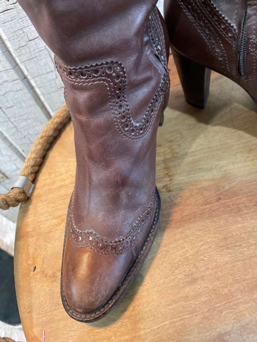 RSVP Collection Brown Leather Tall Riding Boots Size 8M Womens Brogue Detail - Picture 8 of 13